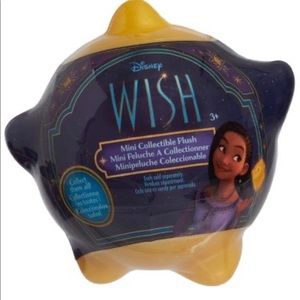 2 Disney Wish Mini Capsule Plush Dolls